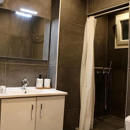 Cozy Kn Studio, Nilie Hospitality Mgmt شقة *